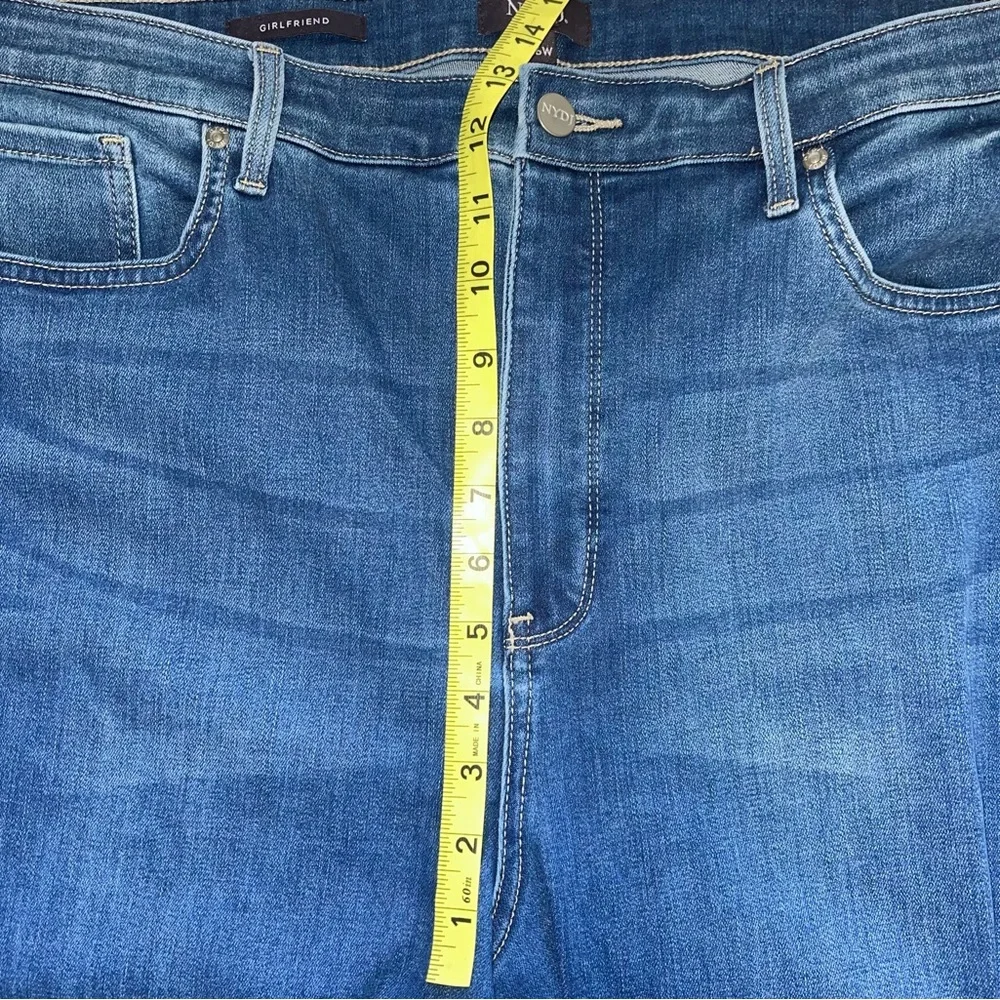 NYDJ Medium Wash High Rise Cuffed Cropped Girlfriend Jeans Size 16W - Picture 9 of 13